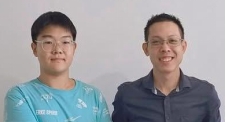 Gu-Tianze-(Left),-Assoc.-Prof.-Dr.-Ng-Chuck-Chuan-(Right)