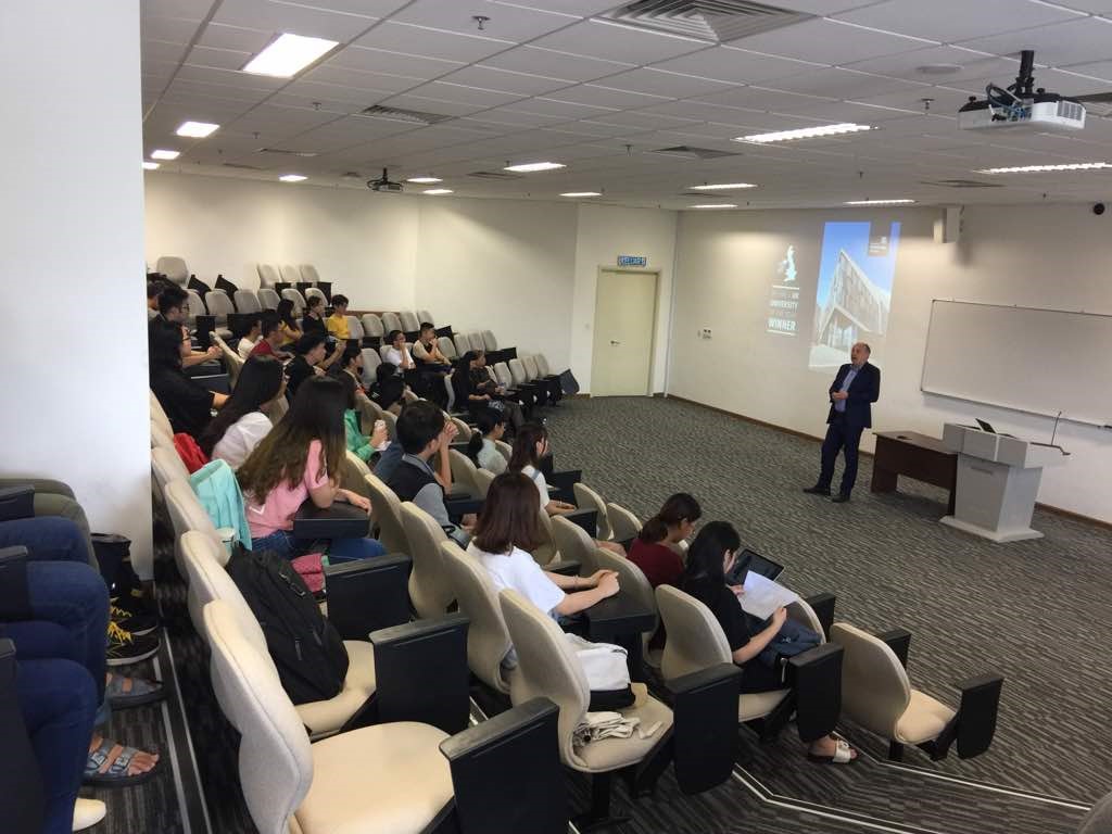 Associate Principal of University of Strathclyde Meets XMUM Students-2