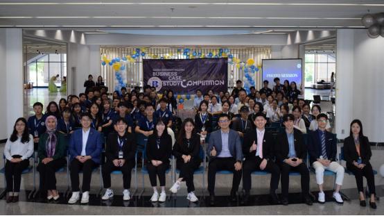 Business-Case-Study-Competition-2025-Brings-Students-to-XMUM