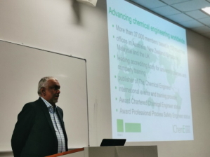 Chemical Engineering Students Learn More about Palm Oil Industry (2)