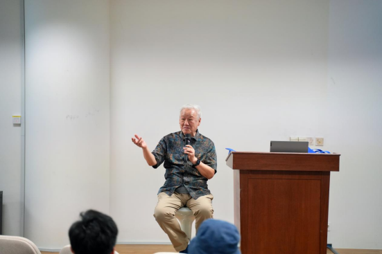 Chinese Film Maestro Xie Fei Lights Up XMUM with Masterclass and Film Showcase (5)