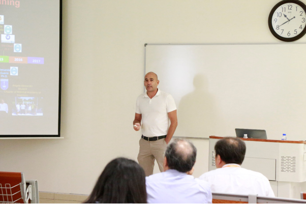 Innovation Talk Series #8  From Synthetic to Natural Materials (1)