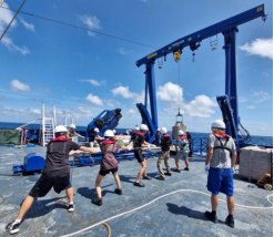 Prof. Dai Minhan Donates RMB 200,000 to China-ASEAN College of Marine Sciences (1)