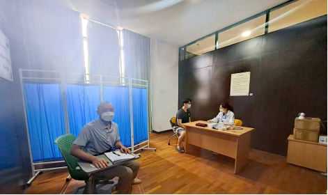 School of Traditional Chinese Medicine Conducts First Practical and Clinical Examinations 2