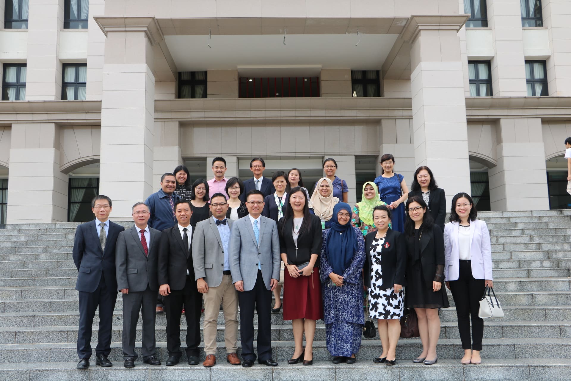 Top Chinese and Malaysian Universities Shared Insights on Cooperative Education at XMUM (2)