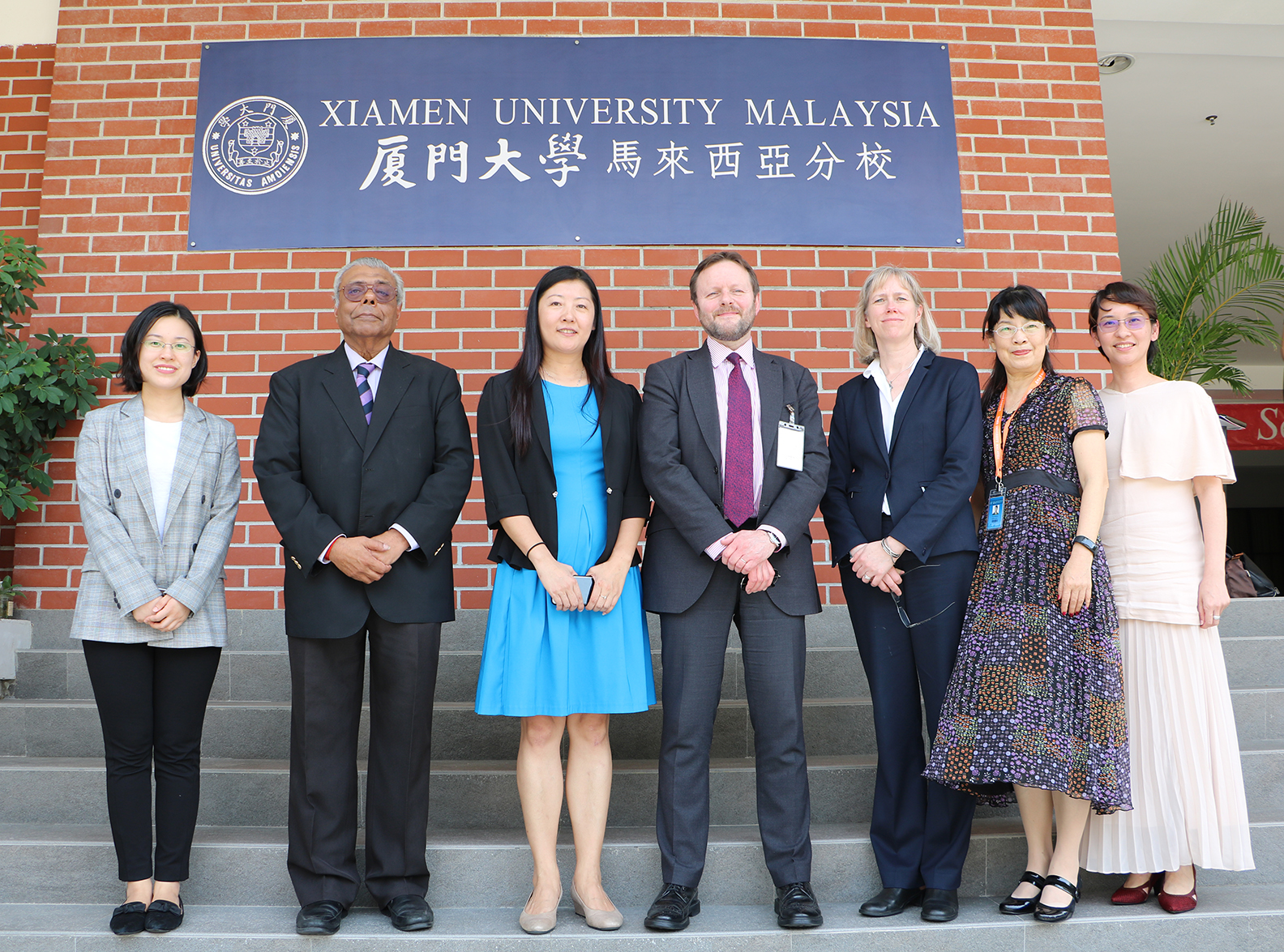 Vice-President of the University of Southampton Visits XMUM