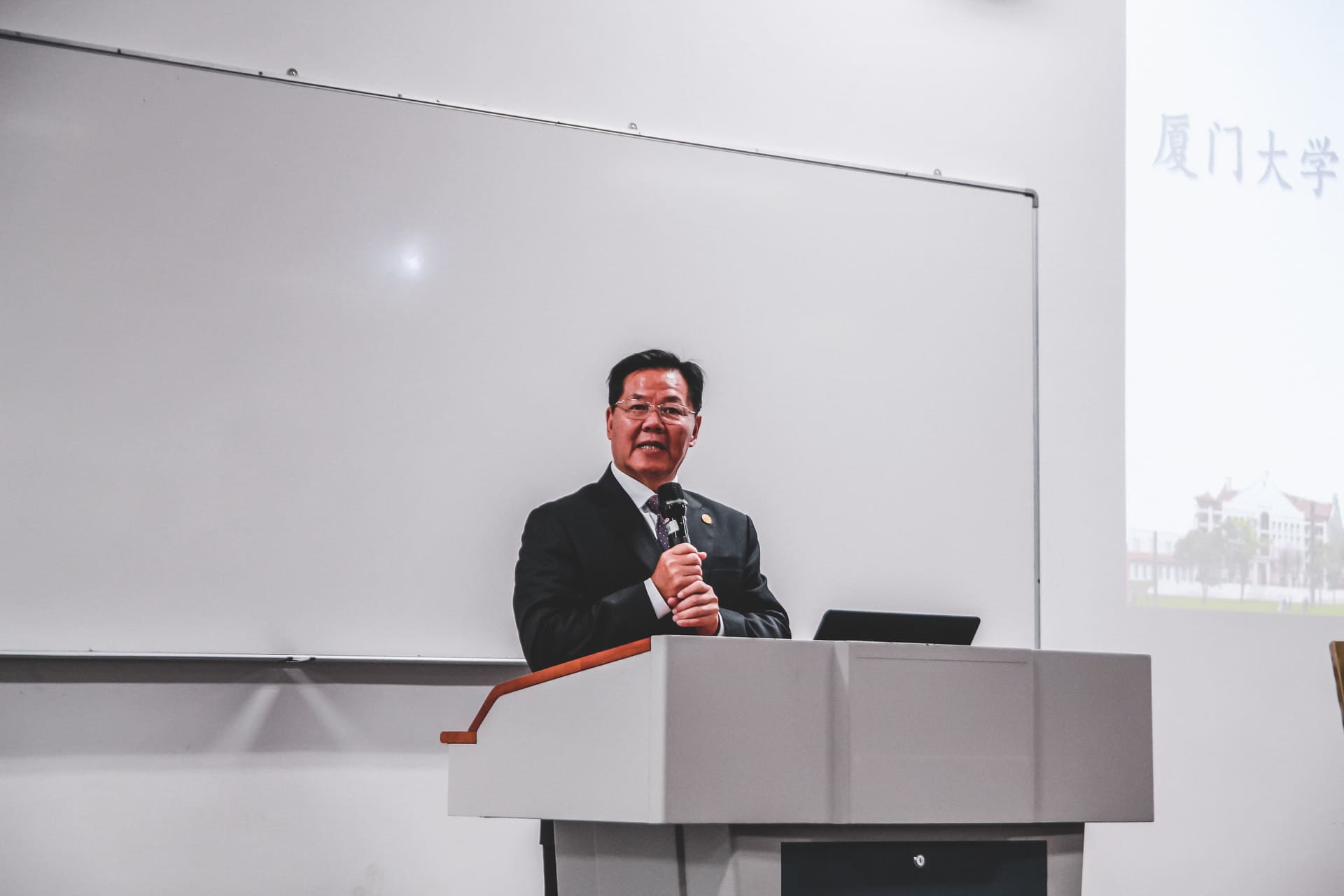 XMUM Held Its First Alumni Gathering (3)