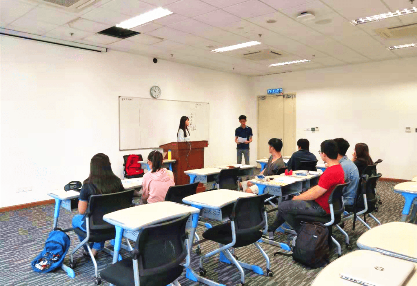 XMUM Students Organize Mandarin Class for Non-Native Speakers