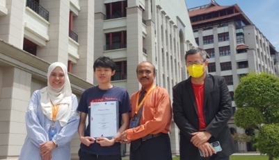 Students from School of Computing and Data Science Receive Gold Awards at iVENTEX 2024 group 1