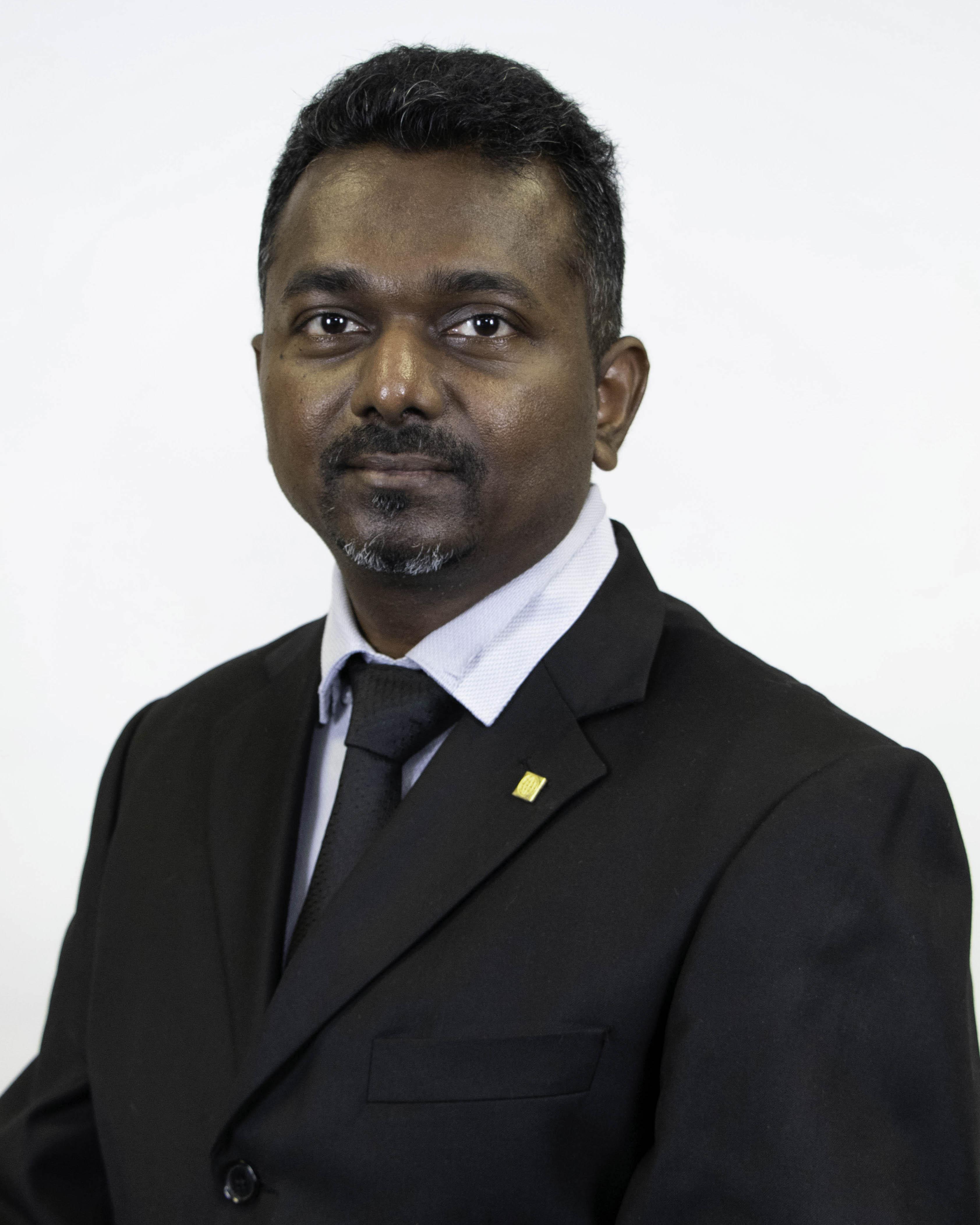 Anis Alagandra Karpayah.jpg