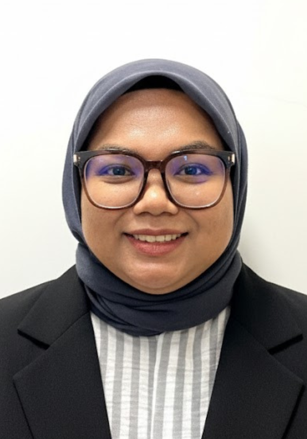 Ms. Atifa Faaidha binti Munauwer