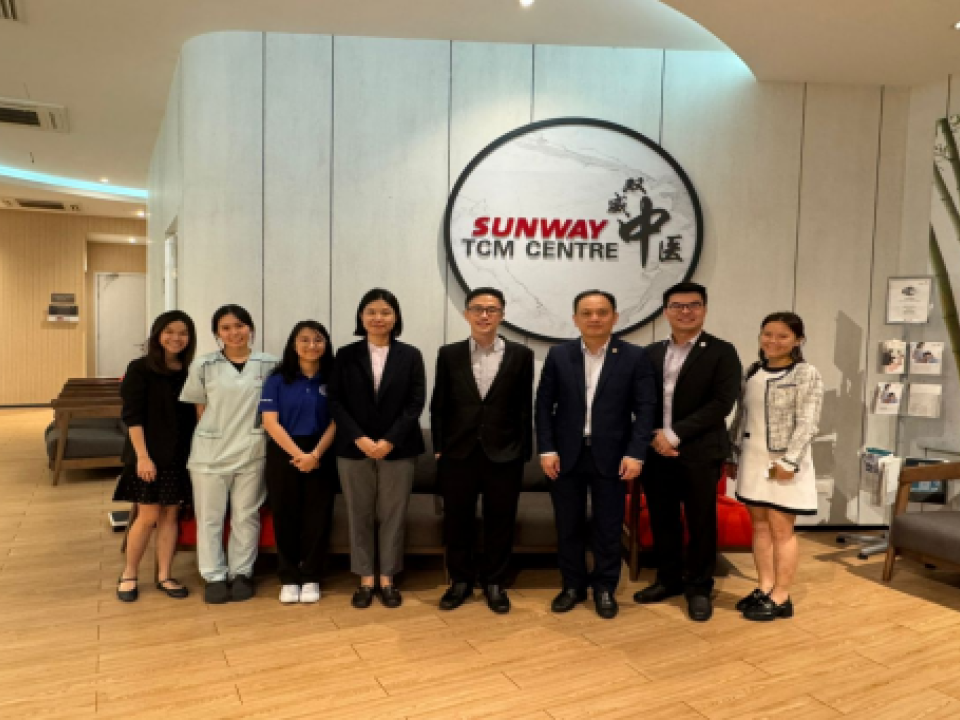 Group photo with Dr. Lim's team at Sunway TCM Centre.