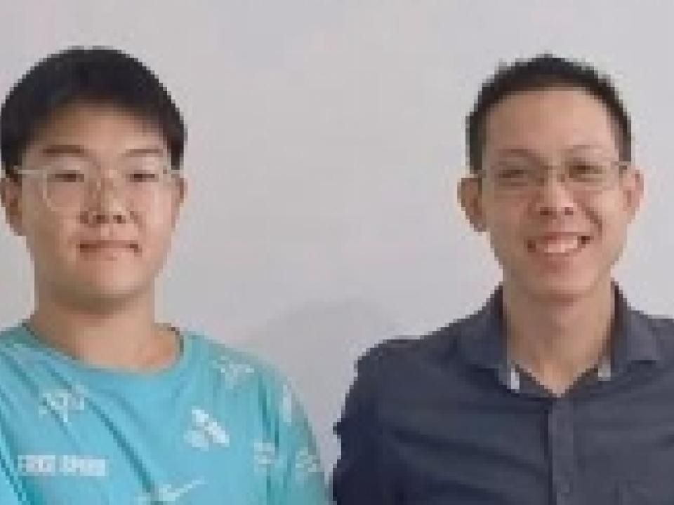 Gu-Tianze-(Left),-Assoc.-Prof.-Dr.-Ng-Chuck-Chuan-(Right)