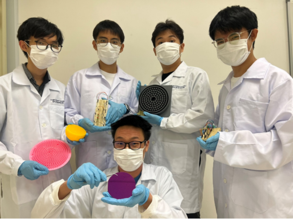 Students-displaying-prototyped-fabrication-of-semiconductor-and-electronic-products