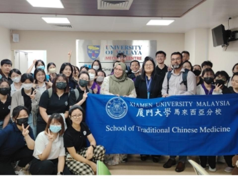 TCM-Students-Visit-UMMC's-Clinical-Research-Centre-for-Medical-Ethics-Learning