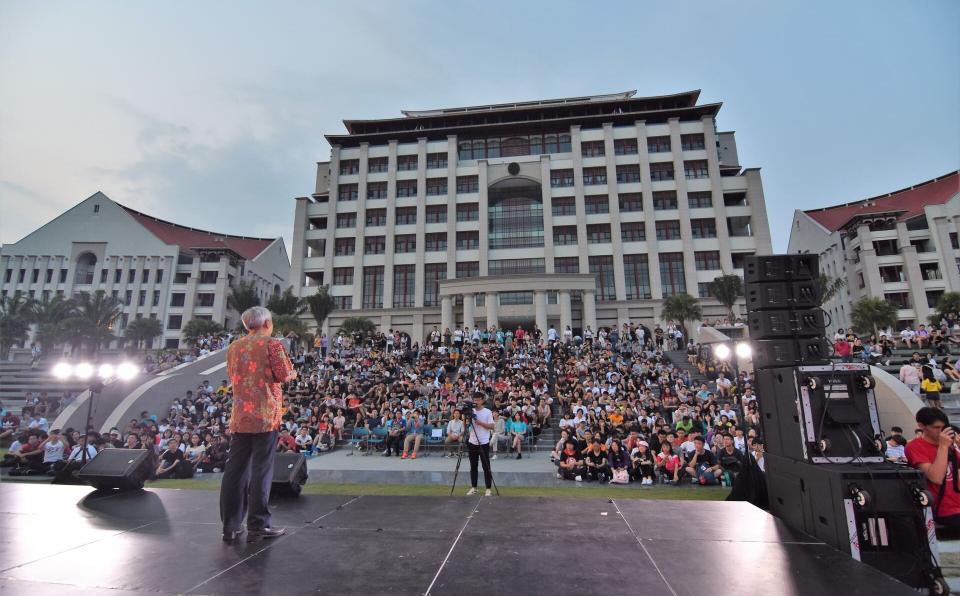 869 New Students Join XMUM in October 2018 (1)