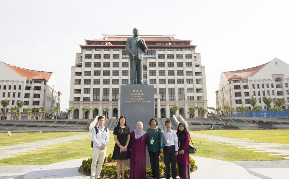 A visit from University of Malaya High Impact Research (2)