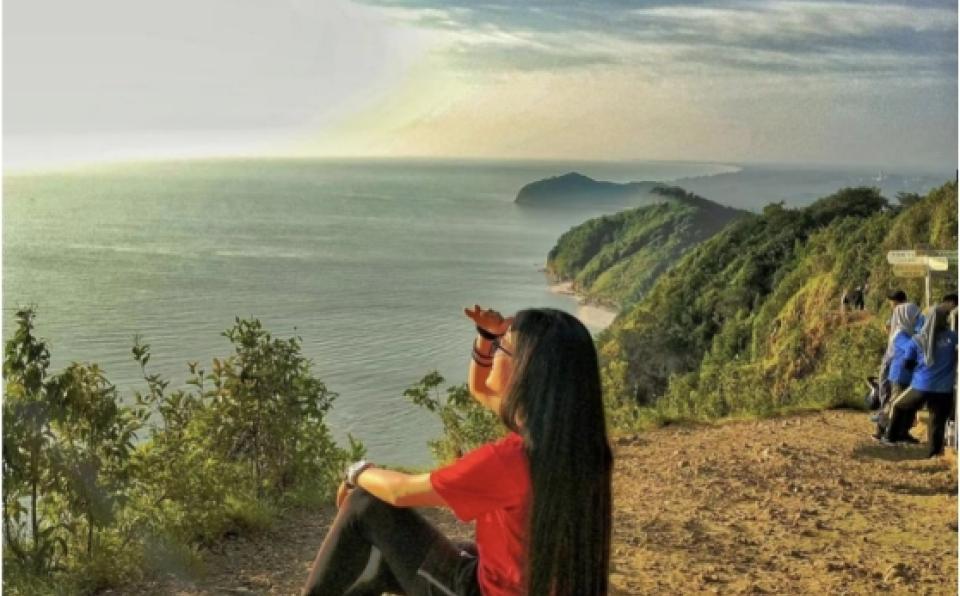 Dr. Tan Suh Nih Empowering Ocene Minds of XMUM Students (1)