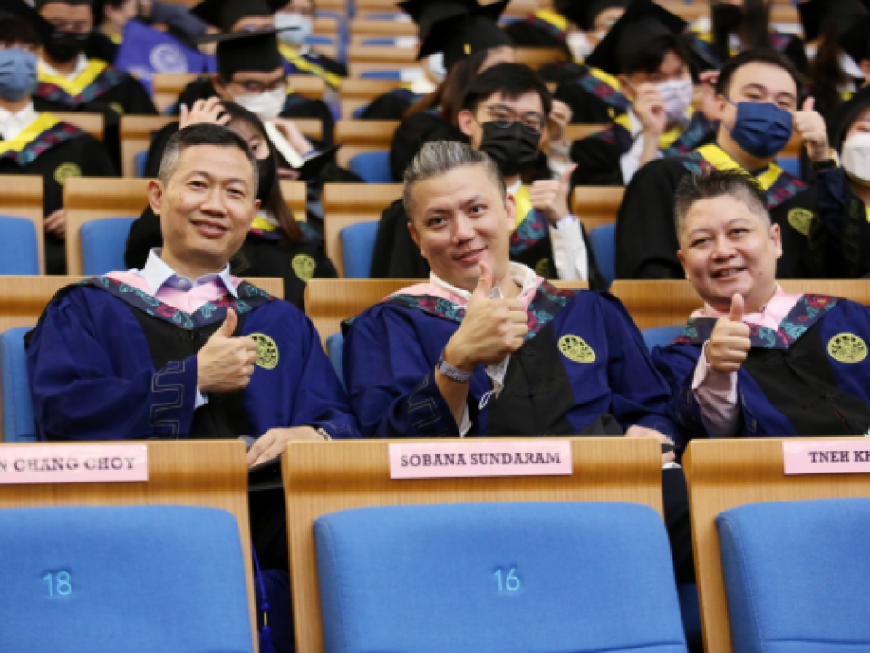 Post_Alumni