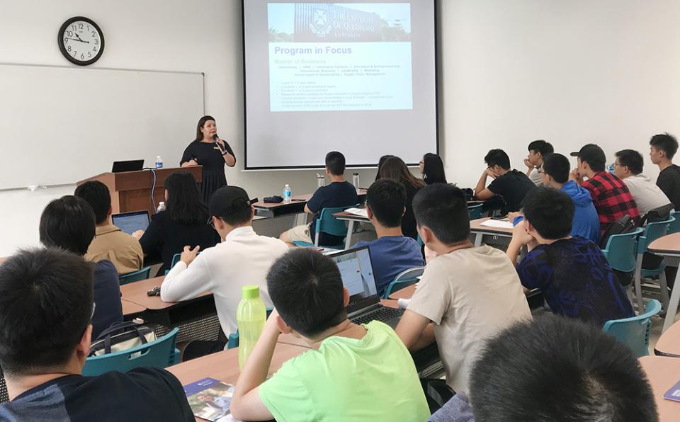 University of Queensland Representatives Share Further Study Options with XMUM Students (1)