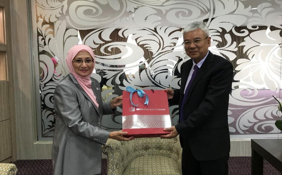 XMUM Delegation Visited Universiti Malaysia Terengganu to Explore Academic Cooperation (1)