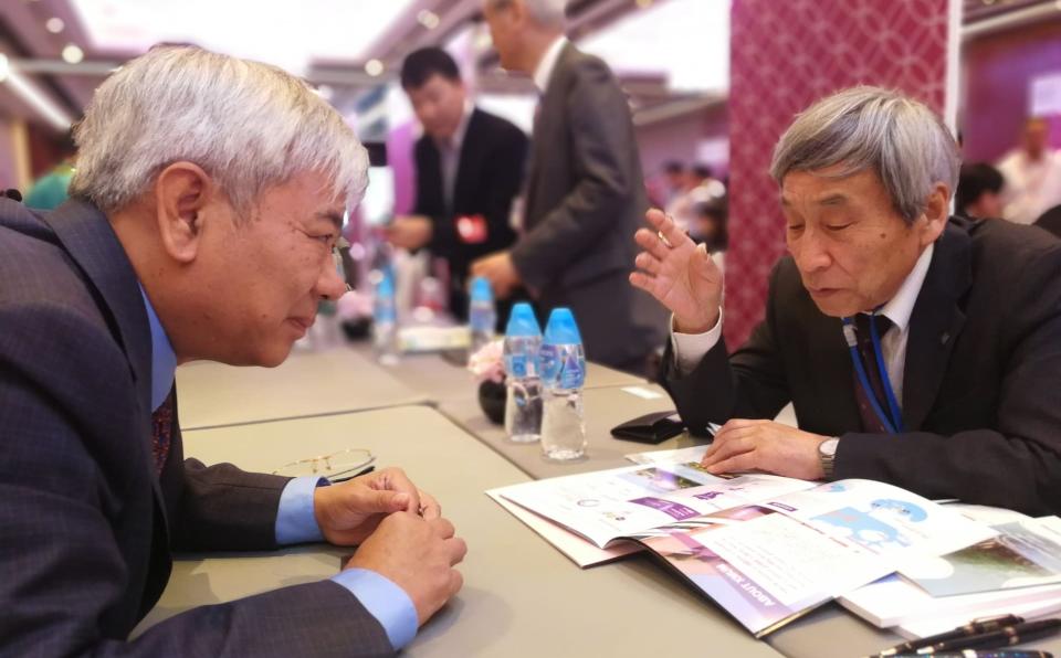 XMUM President Gives a Speech at China-Japan University President Summit Forum (2)