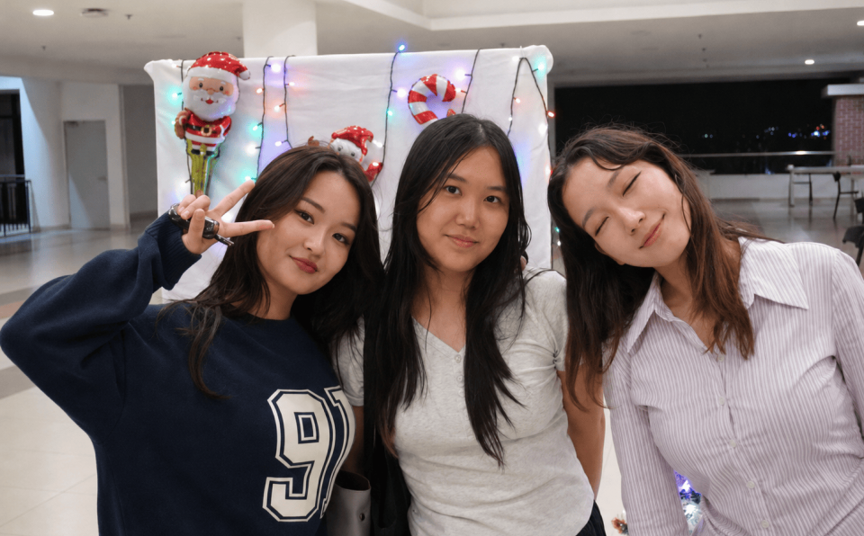 Niara and her friends